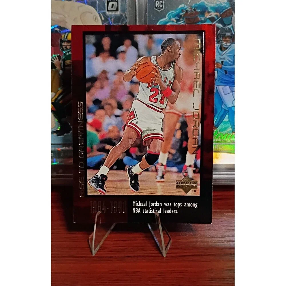 1999 Upper Deck Michael Jordan Career - Michael Jordan #21 Invest